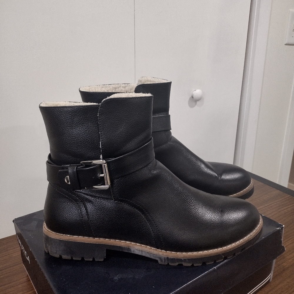 Nautica Ankle Boots - Size 10M NEW (worn once)